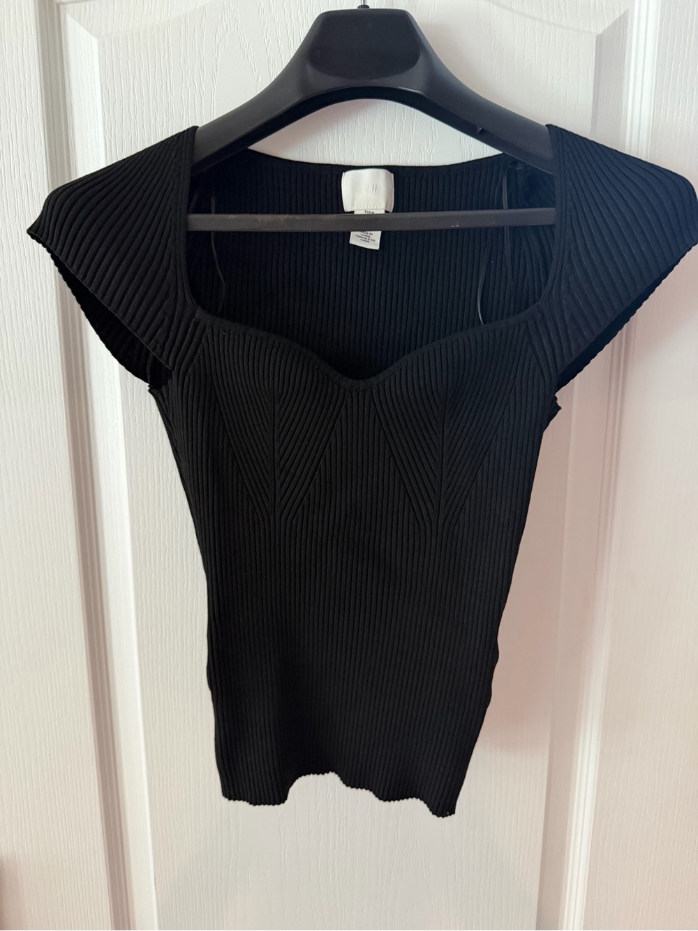 H&M Black Ribbed Sweetheart Top